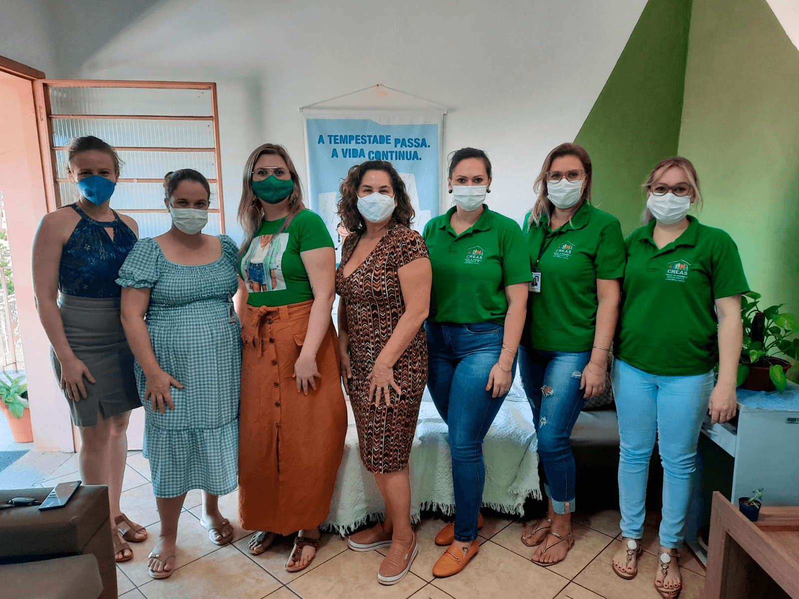 COMITIVA TRÊS-MAIENSE SE REÚNE COM EQUIPE DO PROGRAMA FAMÍLIA ACOLHEDORA DE SANTA ROSA